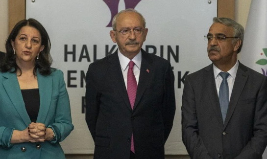 Foto - Rizeli şehit annesinden CHP’ye tepki! "Oğlumun katilleriyle birlikte olan CHP’ye hakkımı helal etmiyorum"