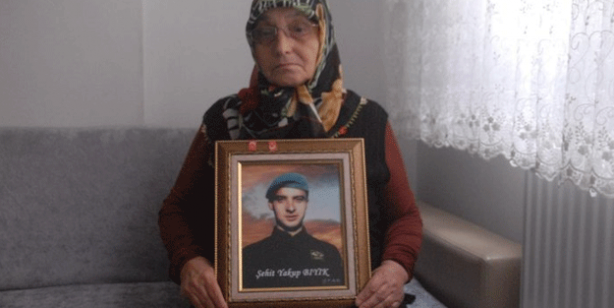 Rizeli şehit annesinden CHP’ye tepki! "Oğlumun katilleriyle birlikte olan CHP’ye hakkımı helal etmiyorum"