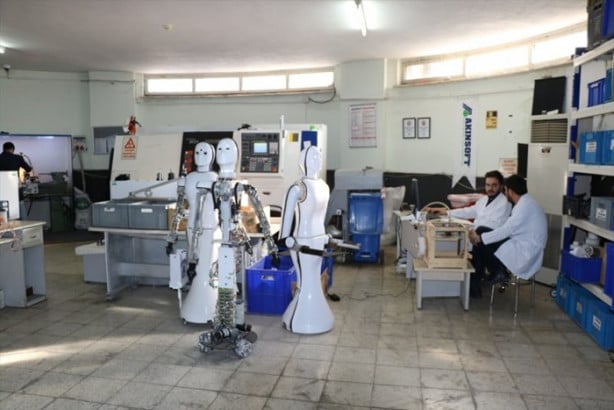 Foto - "Robot Ada" kadınların yardımcısı olacak