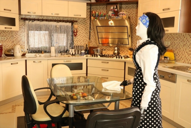 Foto - "Robot Ada" kadınların yardımcısı olacak