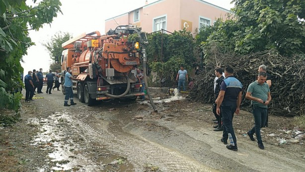 Foto - Rögara düşen çocuğun feci ölümü