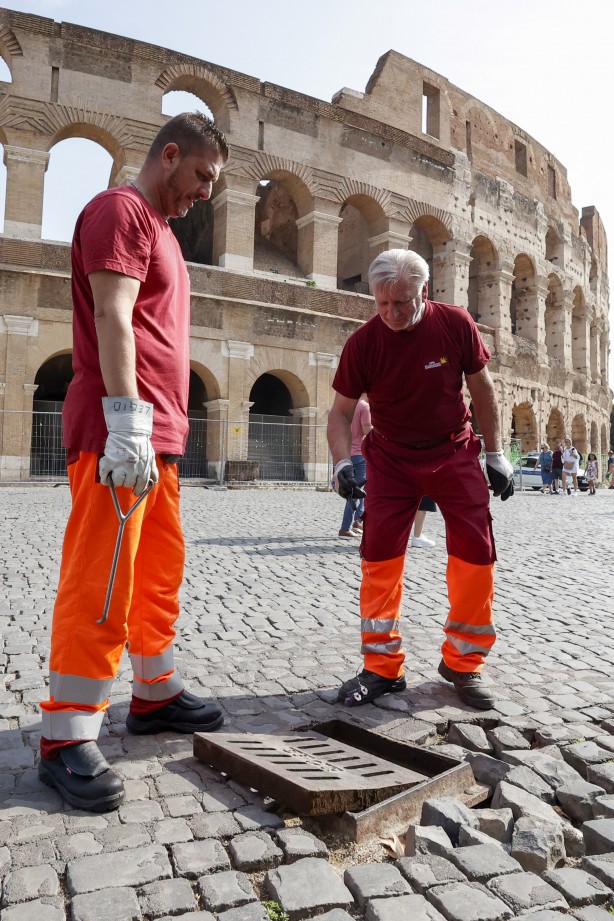 Foto - Roma, farelerle mücadele ediyor: Milyonlarca kişinin beklediği haber: Flaş duyuru!