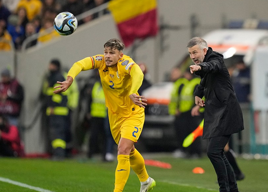 Foto - Romanya basını her şeyi açıkladı! Koltuğu için en büyük rakibi hocası Türkiye'ye gelecek! Ortalık her an karışabilir: Böylesi görülmedi!