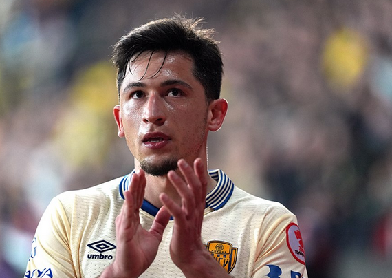 Foto - Romanya basını her şeyi açıkladı! Koltuğu için en büyük rakibi hocası Türkiye'ye gelecek! Ortalık her an karışabilir: Böylesi görülmedi!