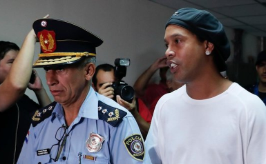 Foto - Ronaldinho ile ilgili yeni gelişme
