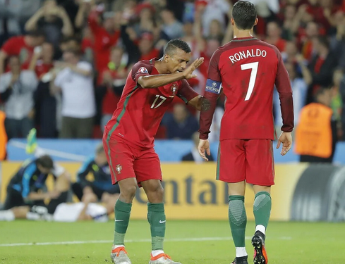 Foto - Ronaldo bombası gündemi sarstı! O isim, resmen açıkladı! Yer yerinden oynayacak! Yaşı ne olursa olsun herkes razı...