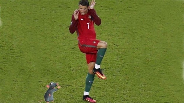 Foto - Ronaldo internetin eline düştü!