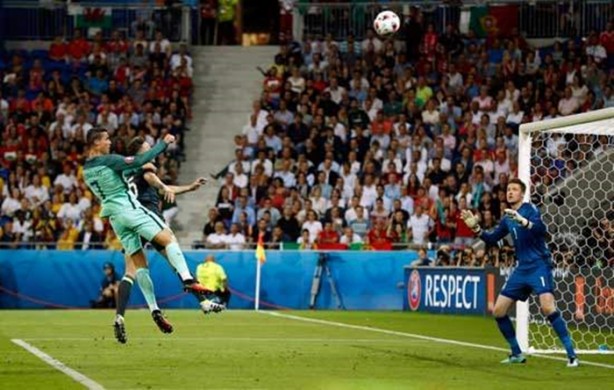 Foto - Ronaldo, maçta 76 cm yükseğe sıçradı! Peki nasıl?