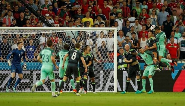 Foto - Ronaldo, maçta 76 cm yükseğe sıçradı! Peki nasıl?