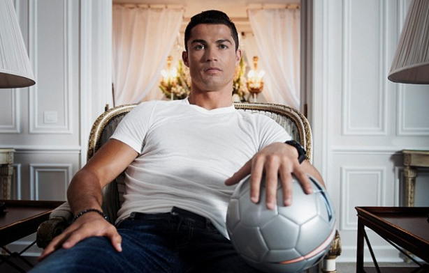 Foto - Ronaldo neden dövme yaptırmıyor?