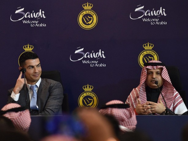 Foto - Suudi Arabistan'da olan Ronaldo Türkiye konusunda sözünü tutmadı! Çok büyük ayıp