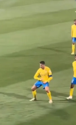 Foto - Ronaldo'dan beklenmedik çıkış: İşte bu Arabistan'da sıkıntı oldu: Yıldız da olsan edepsiz olmayacaksın!