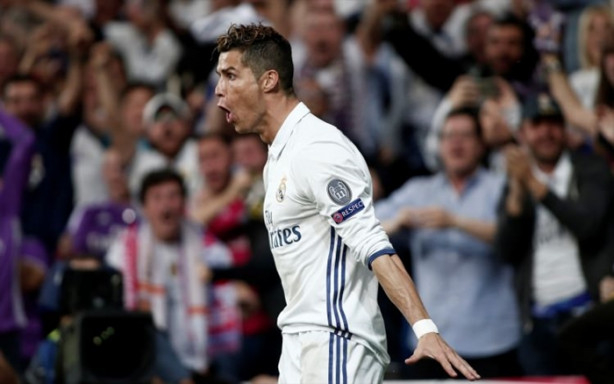 Foto - Ronaldo'ya şaka gibi teklif!