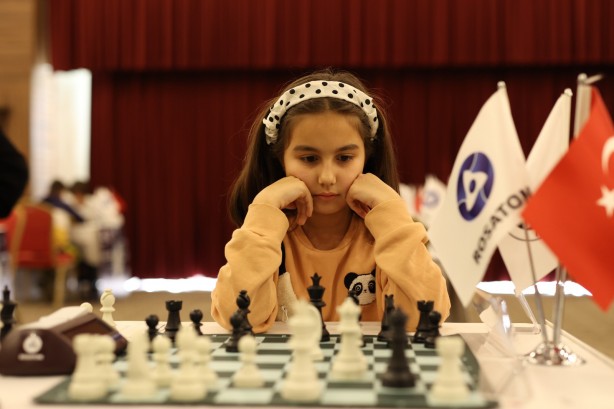 ROSATOM Mersin Bölge Satranç Turnuvası’nda şampiyonlar belli oldu