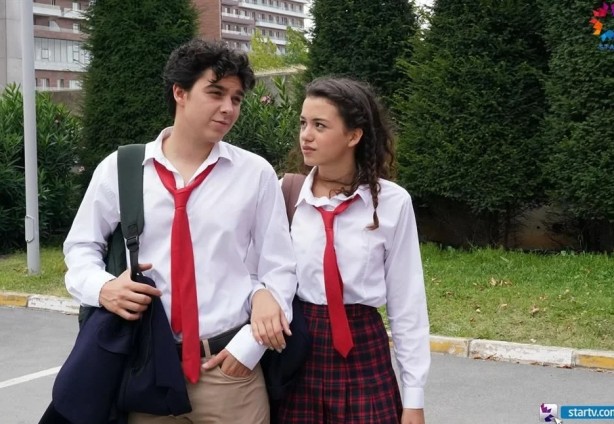 Foto - RTÜK göreve! Bu nasıl lise dizisi? Veliler isyan etti