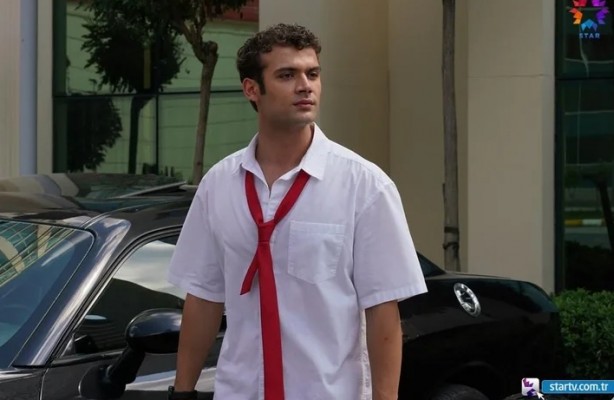 Foto - RTÜK göreve! Bu nasıl lise dizisi? Veliler isyan etti