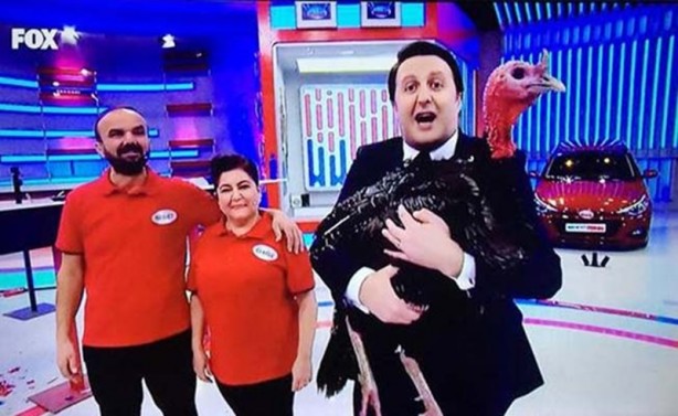 Foto - RTÜK uyuyor! Rezalet yine ekrana geliyor