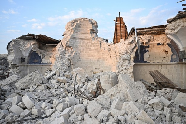 Foto - Rum Ortodoks Kilisesi de depremlerde yıkıldı