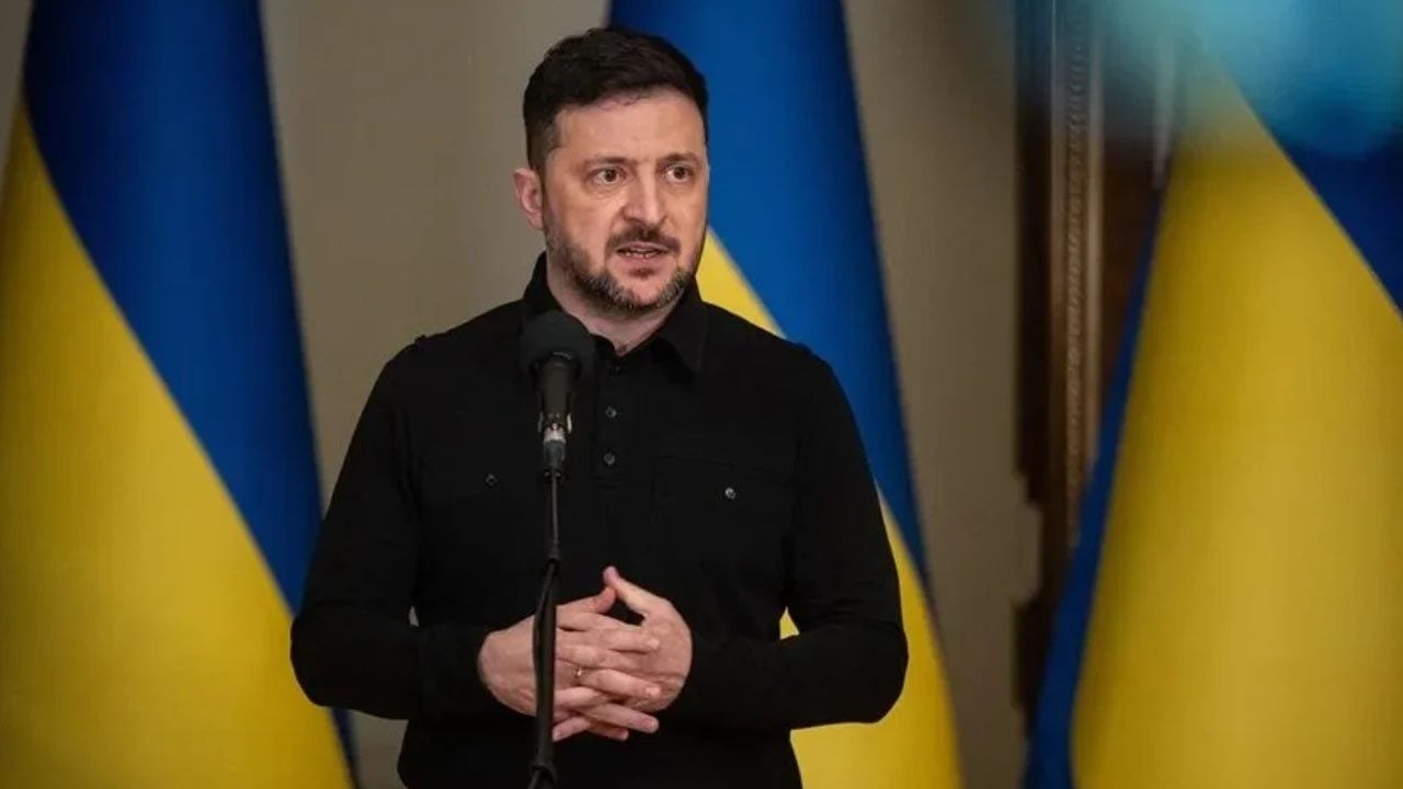 Foto - Rus askeri Ukrayna’da sivilleri vurdu: Dünyanın gözü oraya çevrildi: Zelenskiy hedef alındığını duyurdu