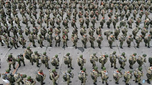 Rus askerlerine saldırı! Ölüler var