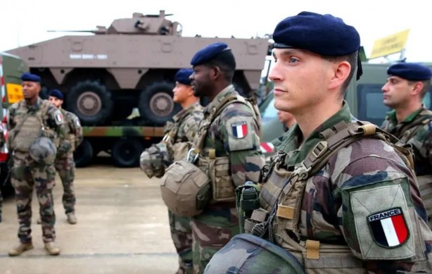 Foto - Rus istihbaratı: Fransa, ilk etapta 2 bin askeri Ukrayna'ya göndermek için hazırlık yapıyor