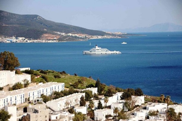 Rus milyarder Abromoviç’in lüks yatı Bodrum'da