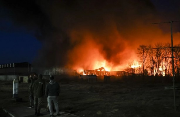 Foto - Rus ordusundan, Kiev'e yoğun bombardıman!