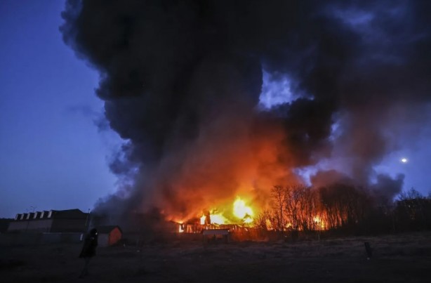 Foto - Rus ordusundan, Kiev'e yoğun bombardıman!
