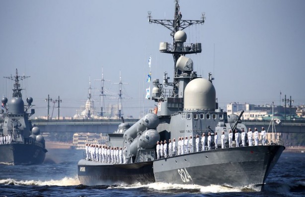 Foto - Rus savaş gemileri ABD'nin dibinde gözdağı verdi