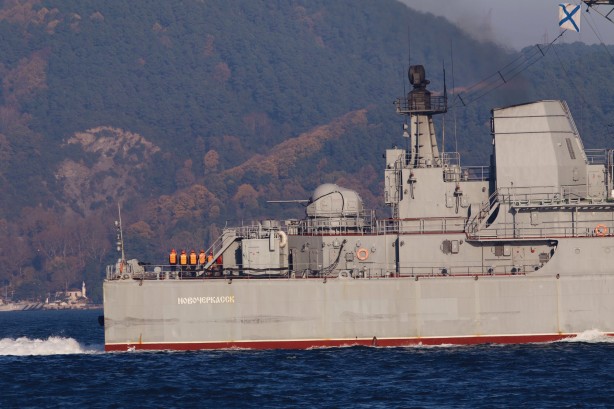 Foto - Rus savaş gemileri harekete geçti! Dikkat çeken görüntü