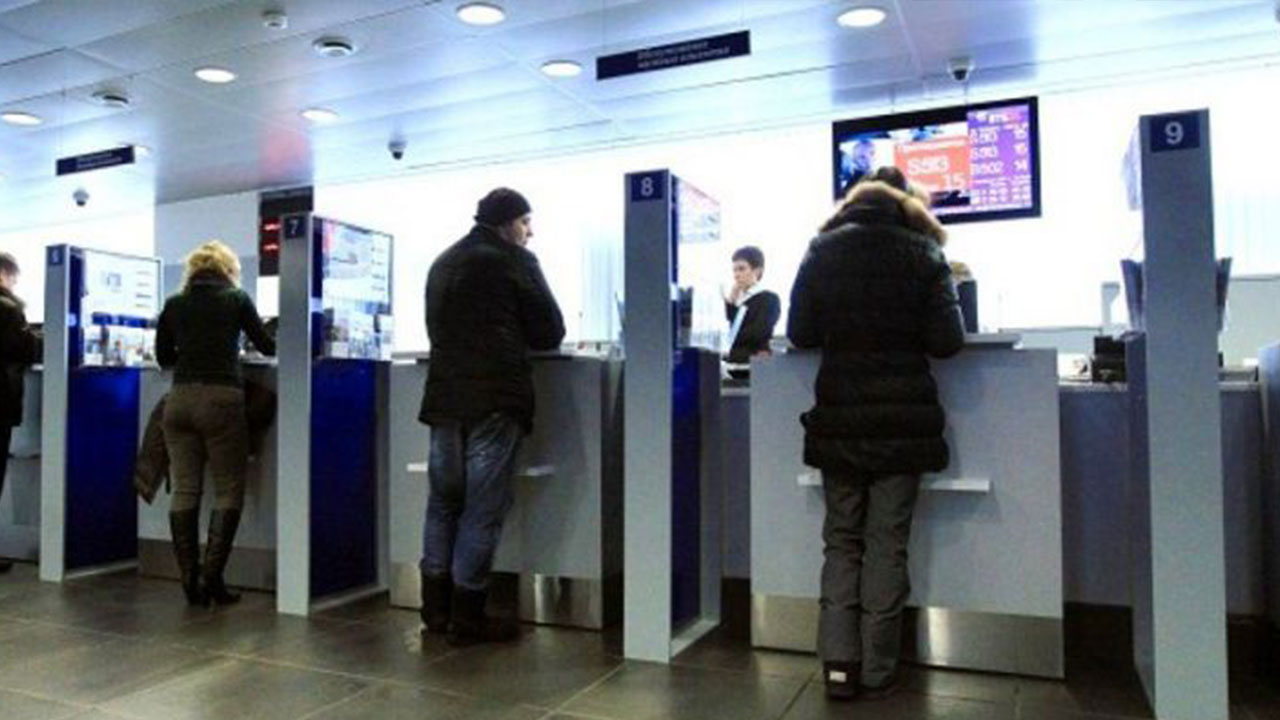 Foto - Ruslar dev bankaya siber saldırı düzenledi! Müşteriler şokta, tüm sistem altüst oldu