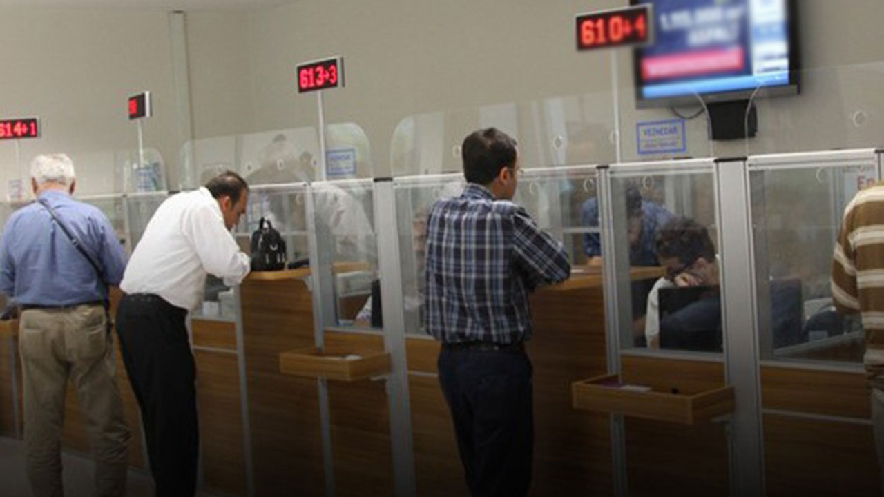 Ruslar dev bankaya siber saldırı düzenledi! Müşteriler şokta, tüm sistem altüst oldu