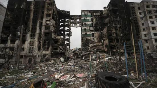 Foto - Ruslar o şehri harabeye çevirdi