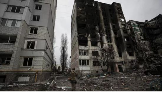 Foto - Ruslar o şehri harabeye çevirdi