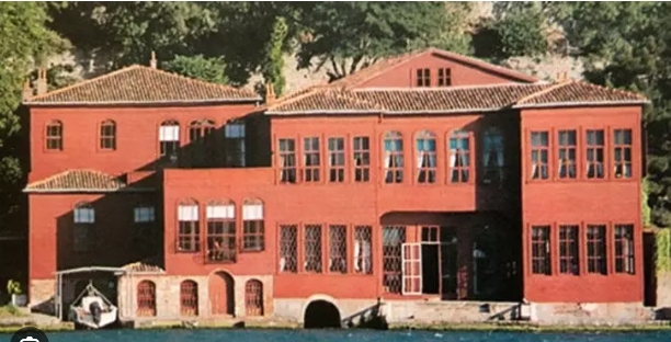 Foto - Ruslar ve İranlılar istiyordu! Boğaz'ın kırmızı yalısı rekor fiyata satıldı