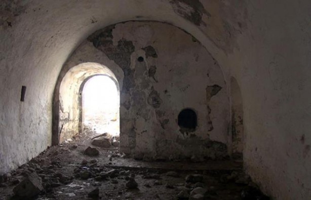 Foto - Ruslara kök söktüren Abdülhamid'in tabyaları içler acısı