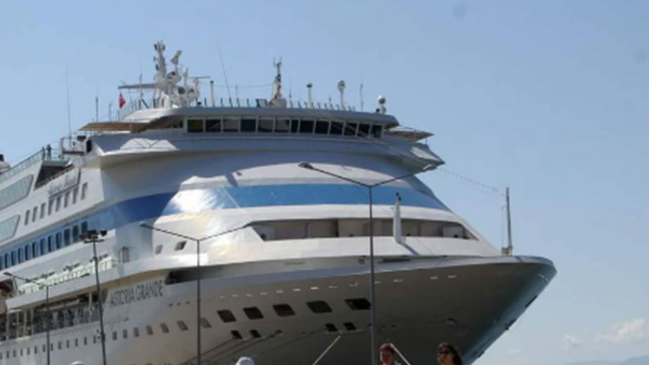 Foto - Ruslardan sürpriz Türkiye kararı! Kaymakam ve emniyet müdürü bile makamından kalkıp limana koştu