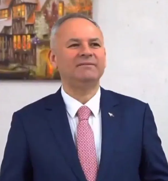 Foto - Rüşvet, tehdit, iftira! Adaylıktan çekilmesi için neler teklif etmişler neler?
