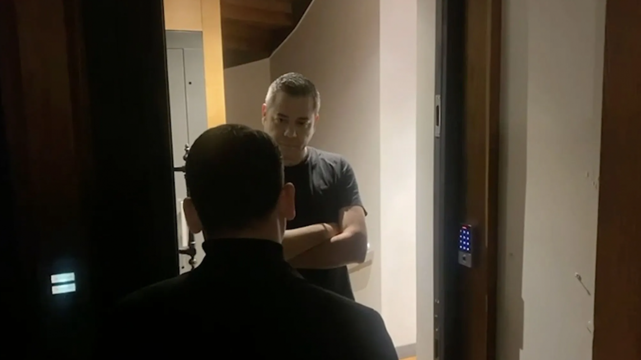 Foto - Rüşvet, yolsuzluk ve kirli ilişkiler! Böyle büyük paraların döndüğü, siyasi dava mı olur? 