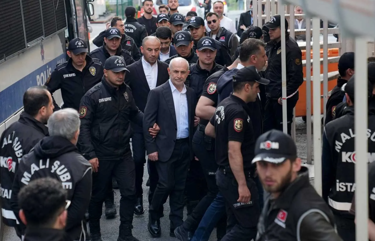 Foto - Rüşvetin adı bağış oldu! 40 milyonluk sponsorluk… Hasan Akgün neden tutuklandı?