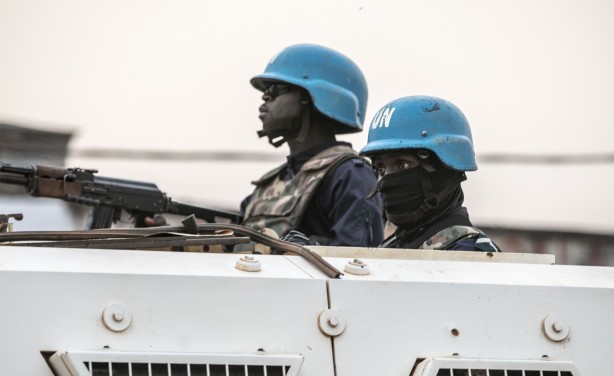 Foto - Rusya asker göndermişti! Ülke fena karıştı