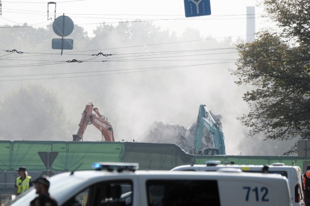 Foto - Rusya buna ne diyecek? 79 metrelik anıt yerle bir