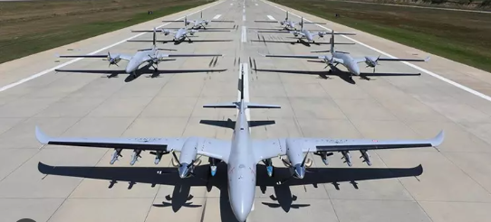 Foto - Rusya, Çin, Fransa,BAE hepsi şokta! Akıncı İHA, Arap ülkesindeki hükümeti ayakta tutmak için bölgeye gitti