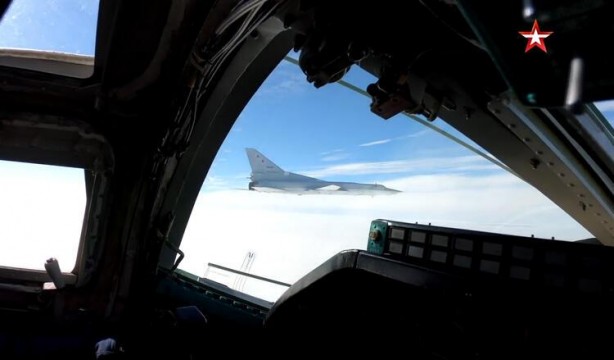 Foto - Rusya gözünü kararttı! Yağmur gibi iniyorlar, dünya nefesini tuttu