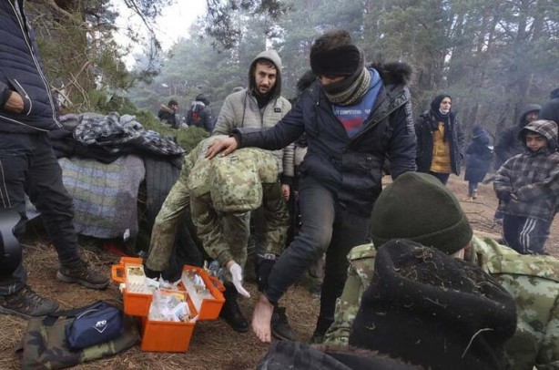 Foto - Rusya gözünü kararttı! Yağmur gibi iniyorlar, dünya nefesini tuttu