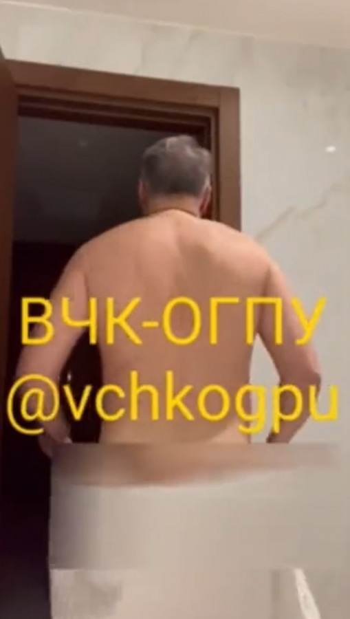 Foto - Rusya Kara Kuvvetleri Başkomutan yardımcısının çıplak dansı olay oldu