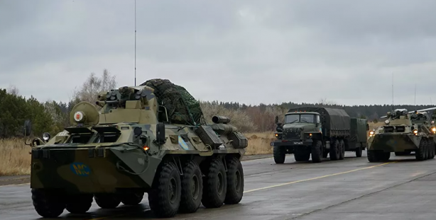 Foto - Rusya resmen yerleşti! Karabağ için 170 uçak havaladı