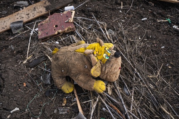 Foto - Rusya Ukrayna savaşı Harkiv'de böyle görüntülendi! Fotoğraflar içler acısı...