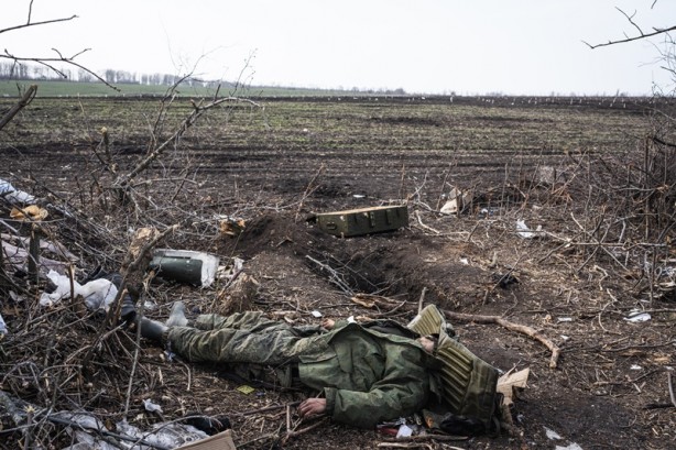 Foto - Rusya Ukrayna savaşı Harkiv'de böyle görüntülendi! Fotoğraflar içler acısı...