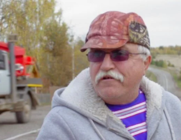 Foto - Rusya’da şok etkisi yaptı! Putin’in partisinin adayını ezdi geçti, bunu yapan temizlik görevlisi